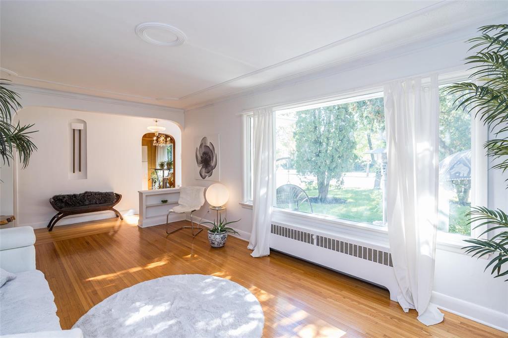 227 Academy Road Winnipeg Manitoba Canada R3M0E3 2