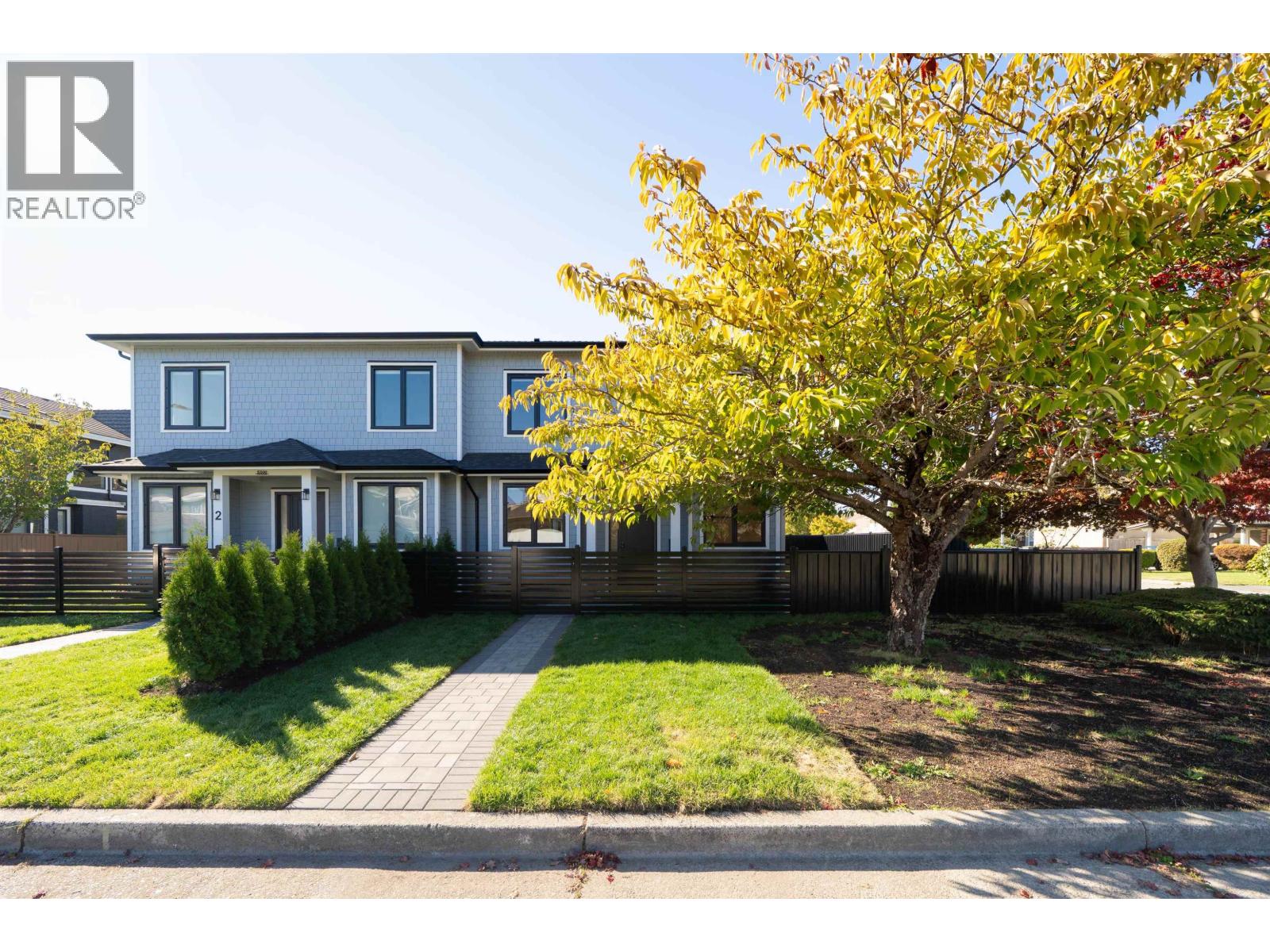 1 5300 CHETWYND AVENUE