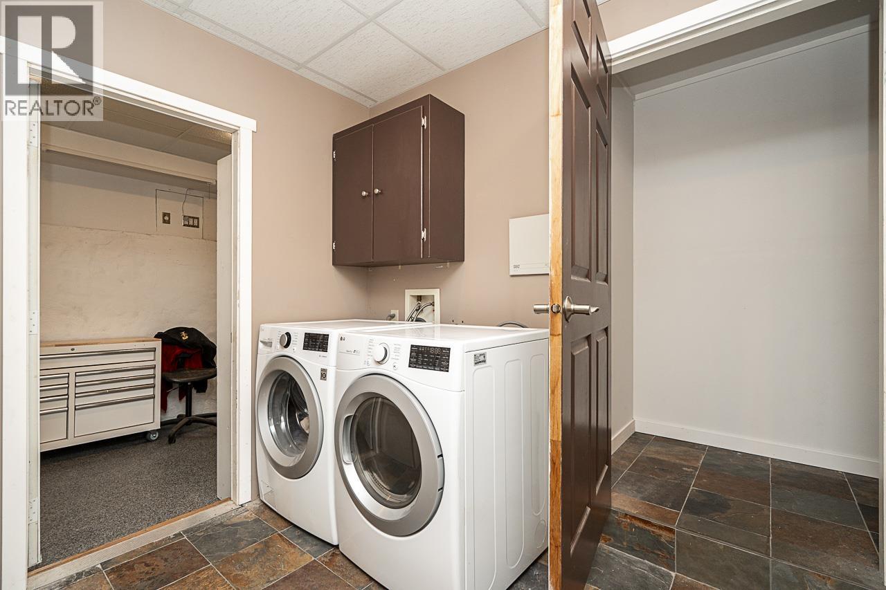 6469 Marine Drive, Burnaby, British Columbia  V3N 2Y5 - Photo 25 - R3170541