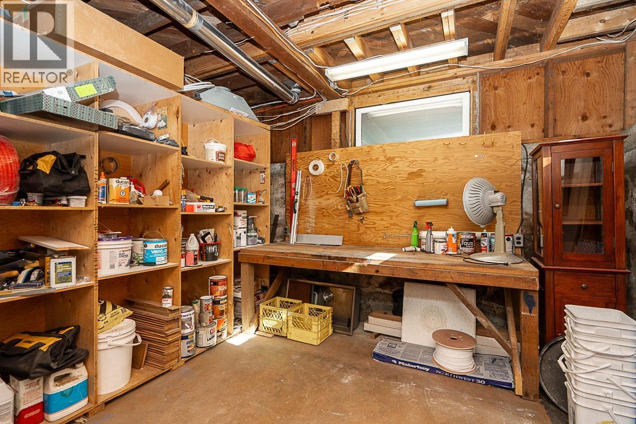 6469 Marine Drive, Burnaby, British Columbia  V3N 2Y5 - Photo 29 - R3170541