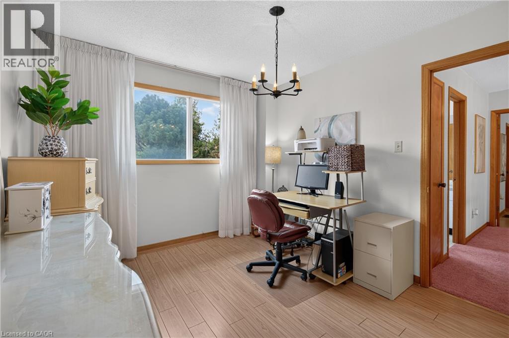888 Messenger Meadow Drive, Mississauga, Ontario  L5C 3T2 - Photo 32 - 40867010