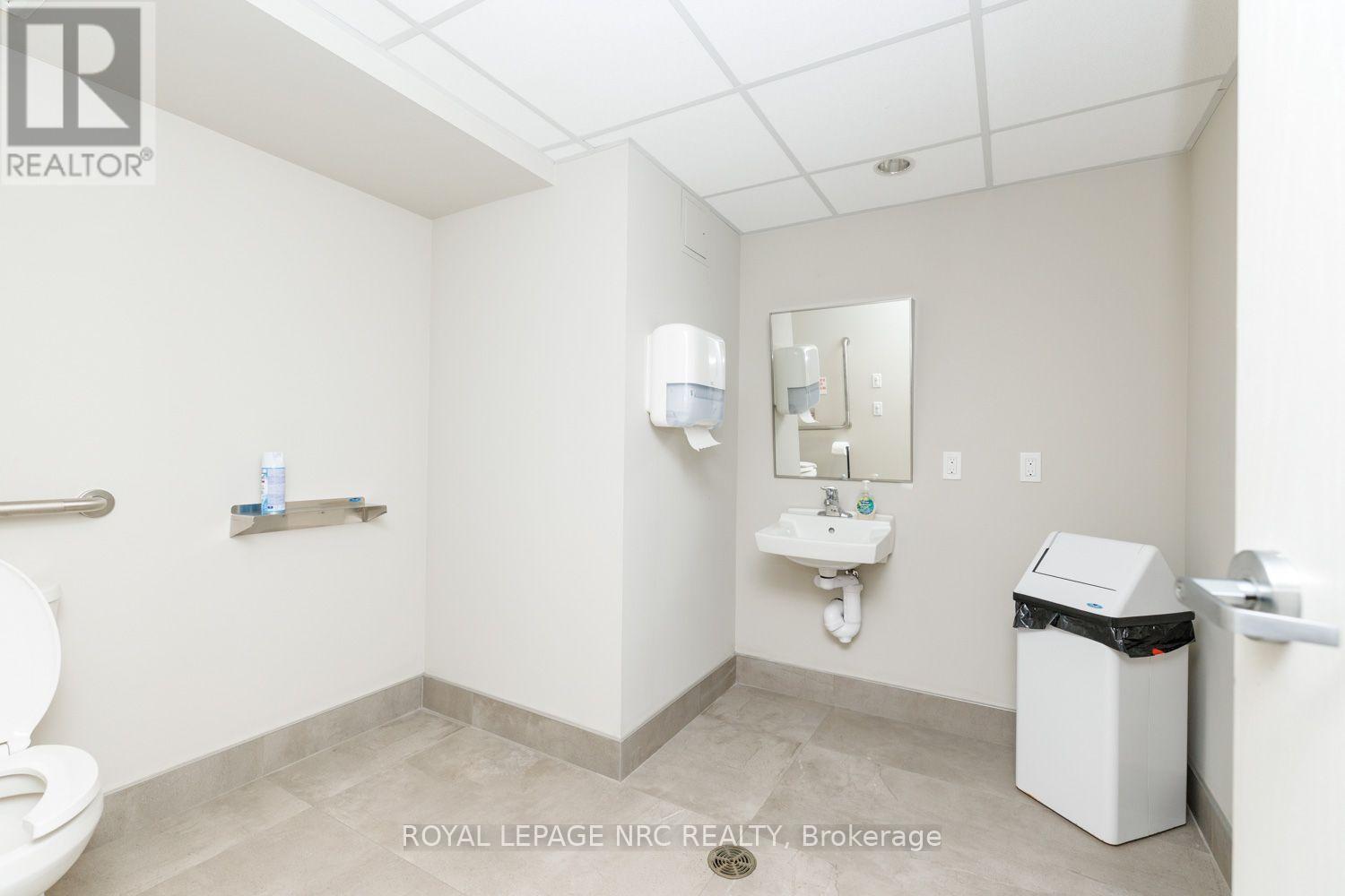 307 - 118 Summersides Boulevard, Pelham (Fonthill), Ontario  L3E 0C1 - Photo 34 - X13841802