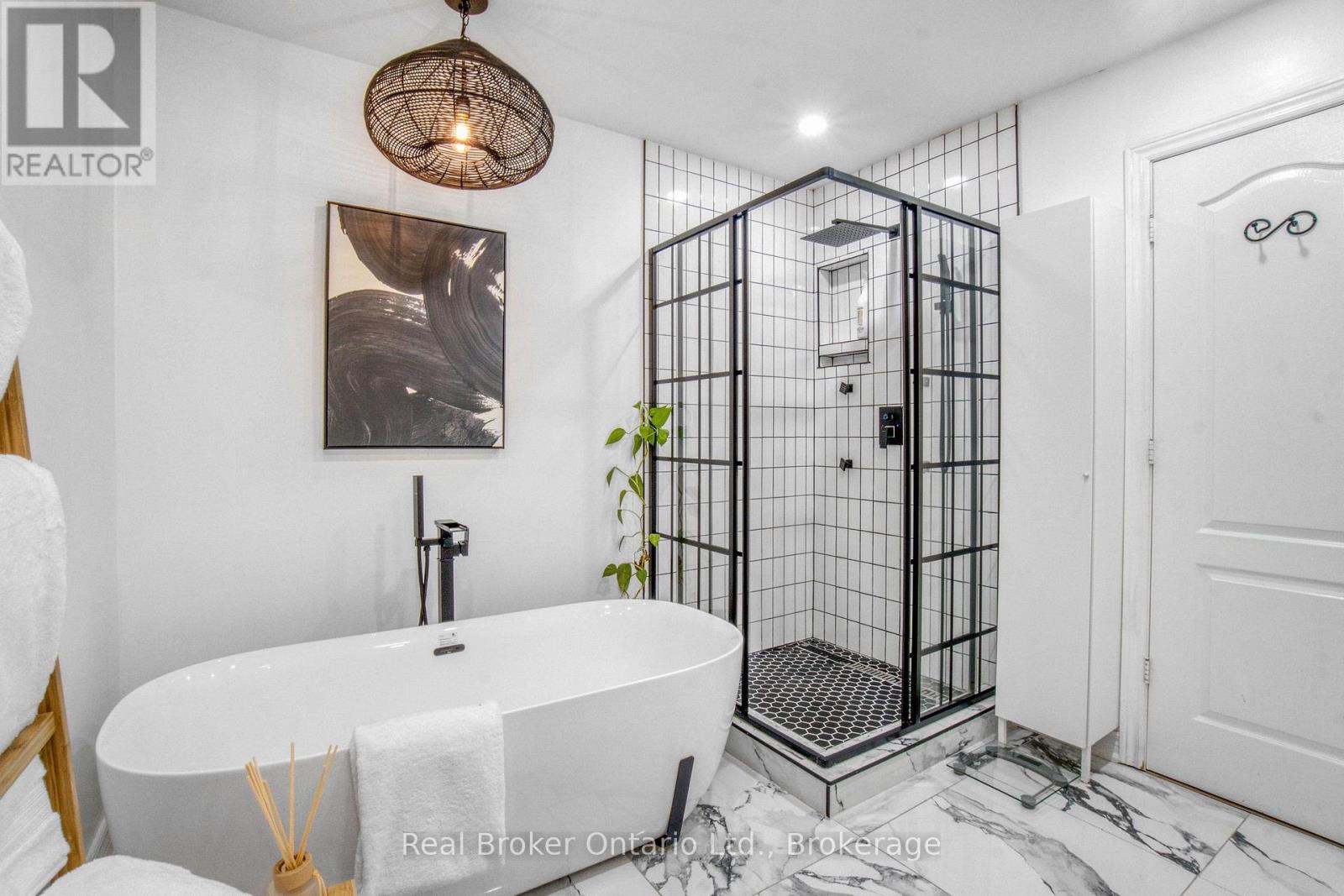 1417 Treeland Street, Burlington (Freeman), Ontario  L7R 4S1 - Photo 21 - W13841788