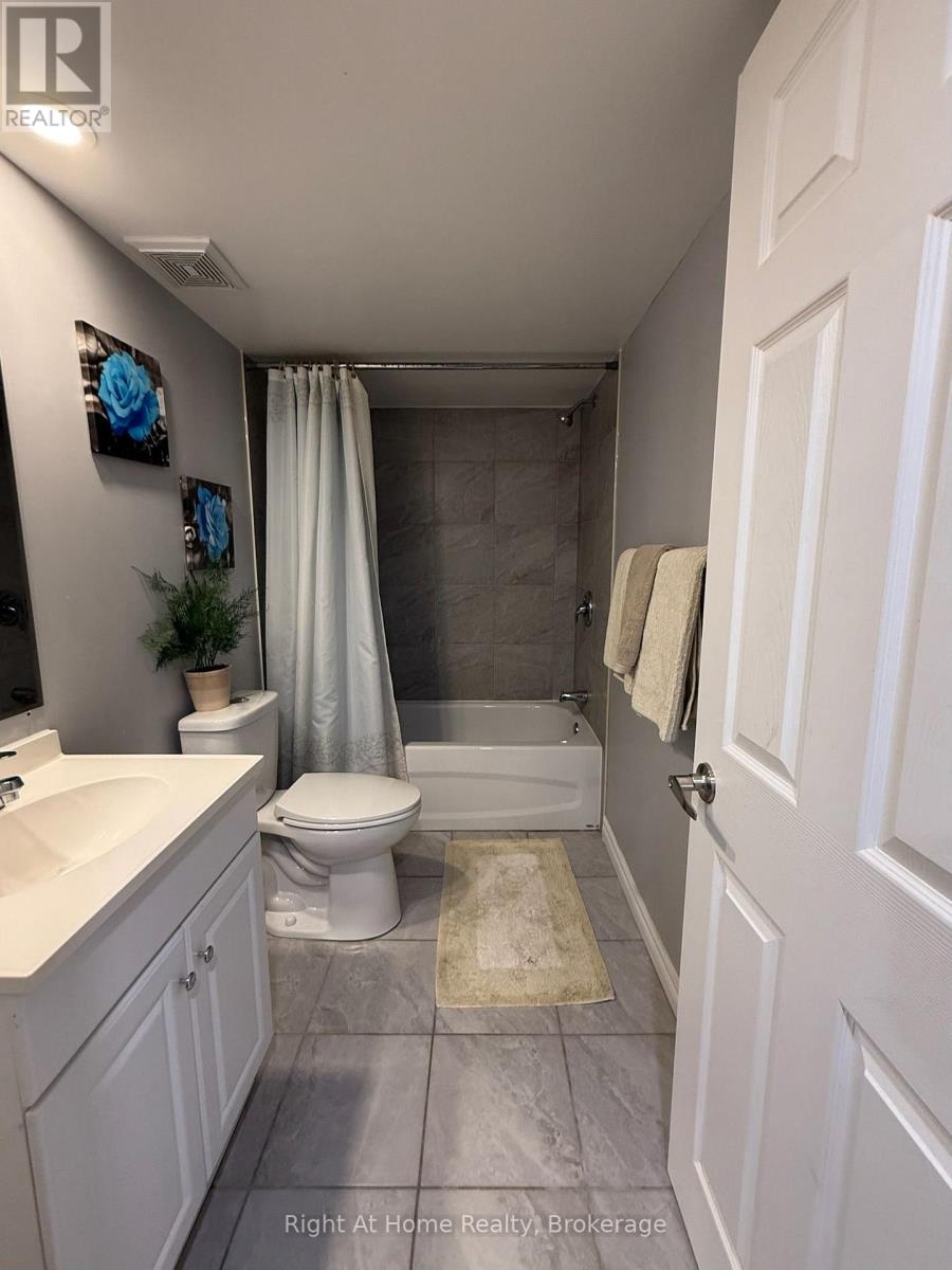 268 Buttonbush Street, Waterloo, Ontario  N2V 0B4 - Photo 16 - X13841820