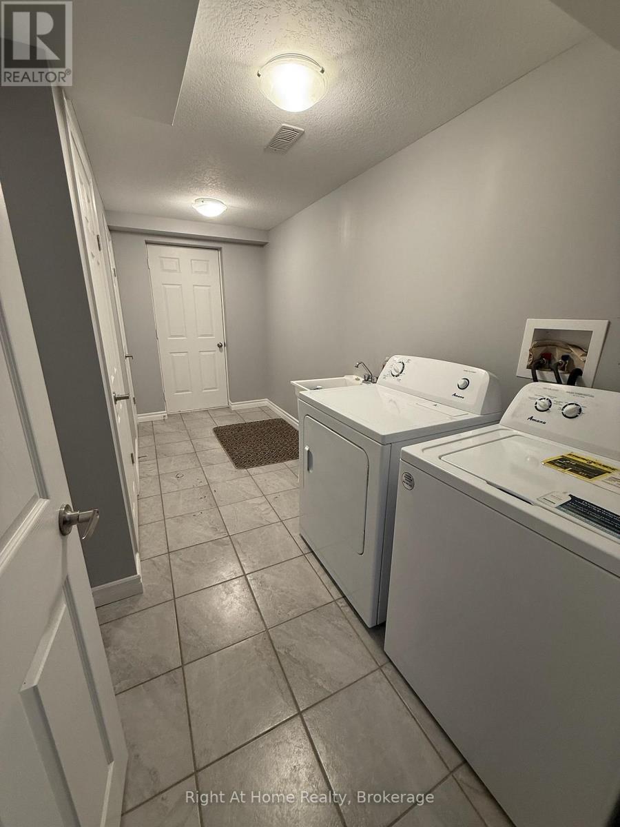268 Buttonbush Street, Waterloo, Ontario  N2V 0B4 - Photo 18 - X13841820