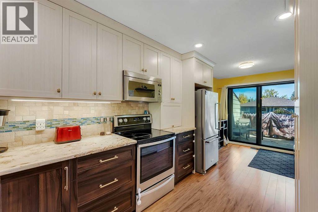 110 Beaconsfield Road NW, Calgary, Alberta  T3K 1X9 - Photo 13 - A2347528