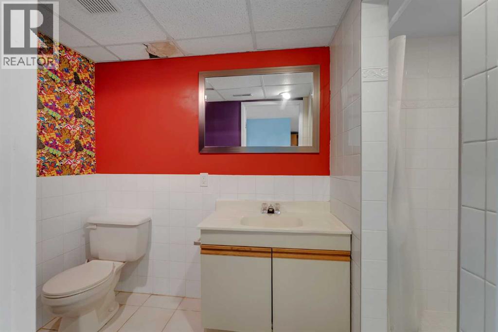 110 Beaconsfield Road NW, Calgary, Alberta  T3K 1X9 - Photo 27 - A2347528