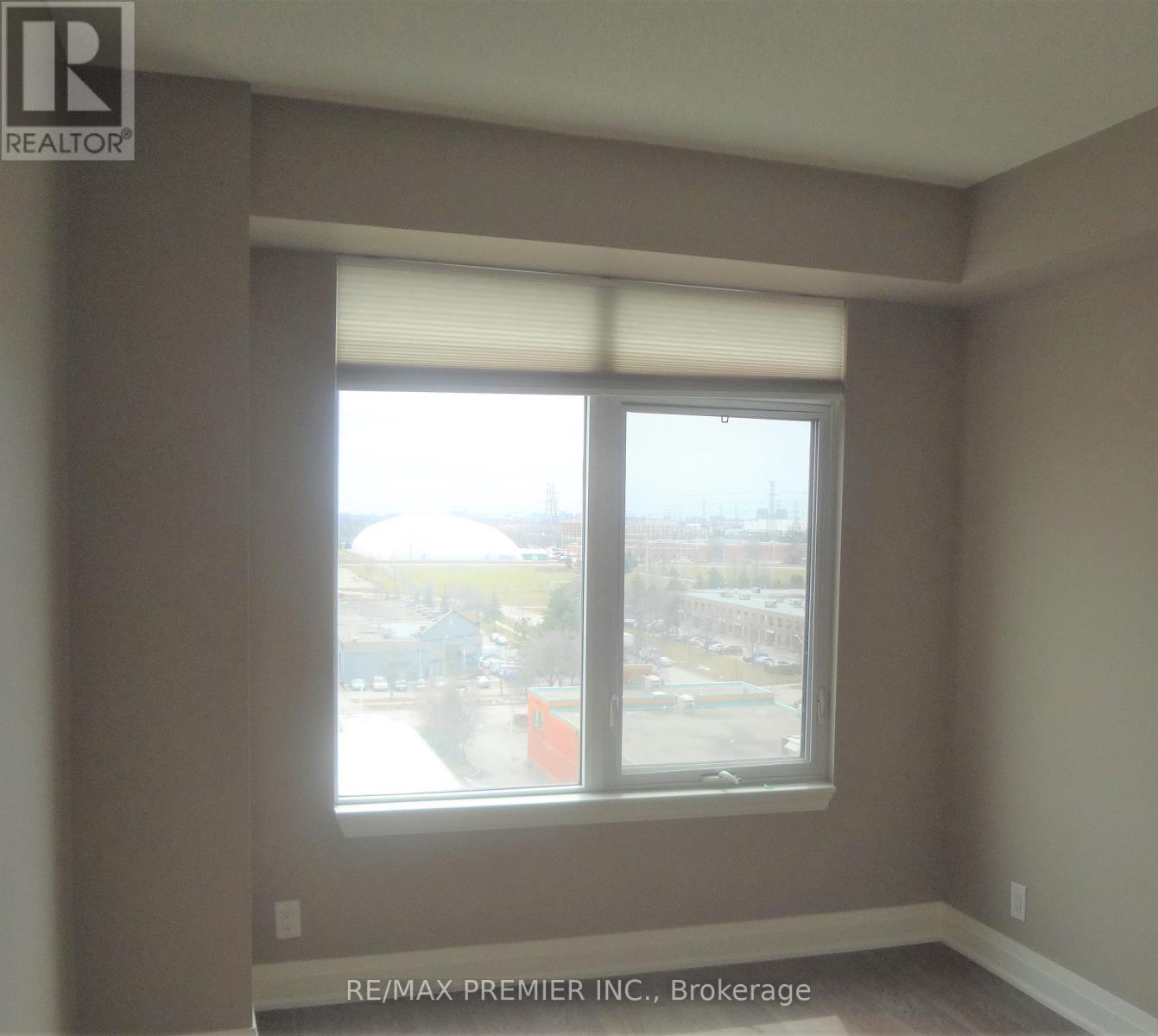 816 - 24 Woodstream Boulevard, Vaughan, Ontario  L4L 8C4 - Photo 4 - N13841804