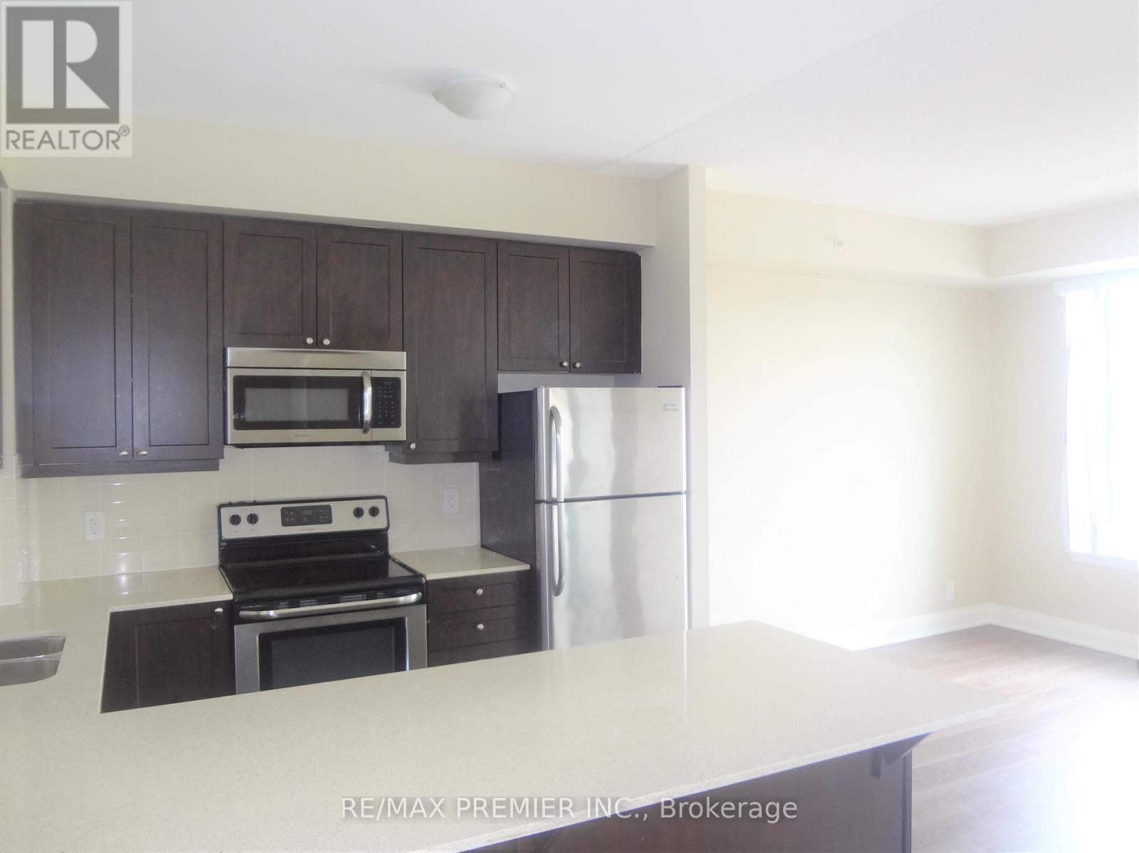 816 - 24 Woodstream Boulevard, Vaughan, Ontario  L4L 8C4 - Photo 9 - N13841804