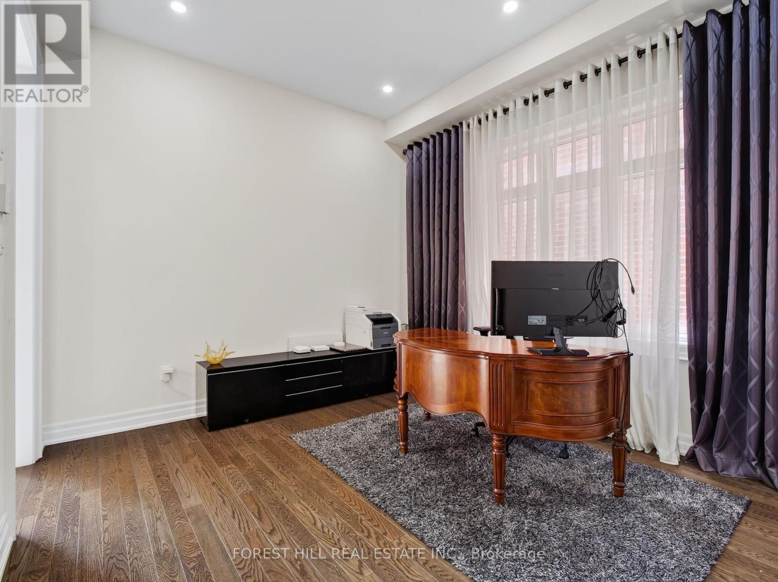 18 Hackwood Crescent, Aurora, Ontario  L4G 0V1 - Photo 23 - N13841816