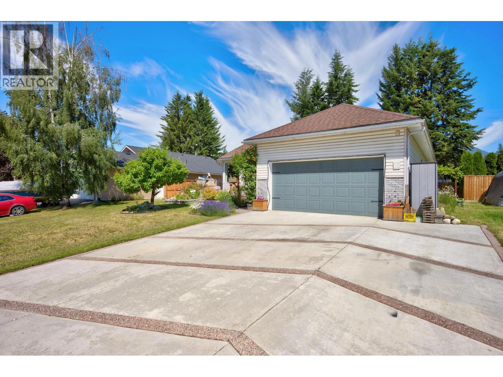 1505 Cedar Street, Golden, British Columbia  V0A 1H6 - Photo 84 - 10402236