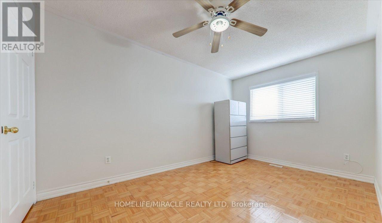 78 Castlehill Road, Brampton, Ontario  L6X 4C8 - Photo 21 - W13841830