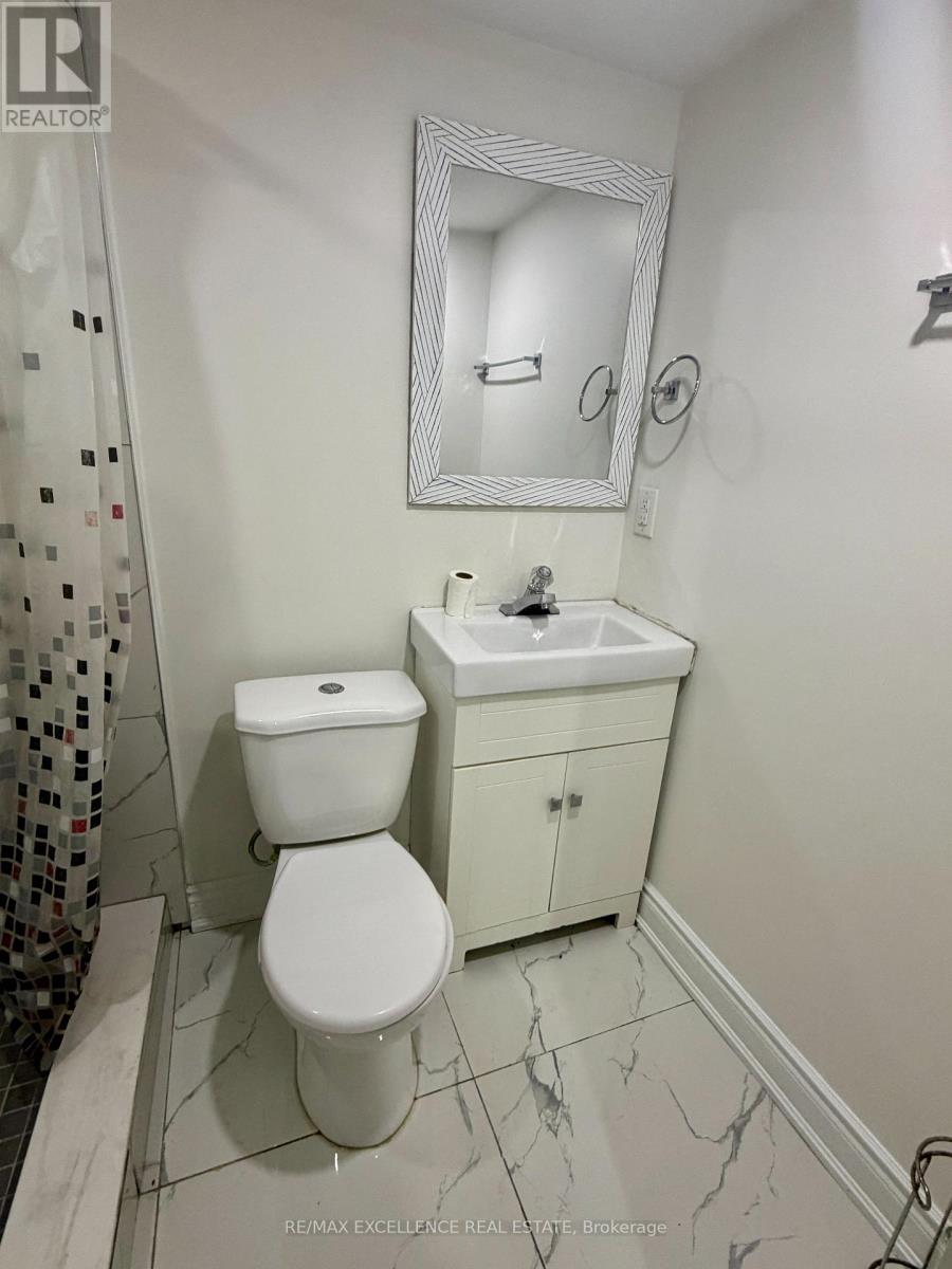 Bsmt - 24 Lanark Circle, Brampton, Ontario  L6X 5L3 - Photo 14 - W13841852