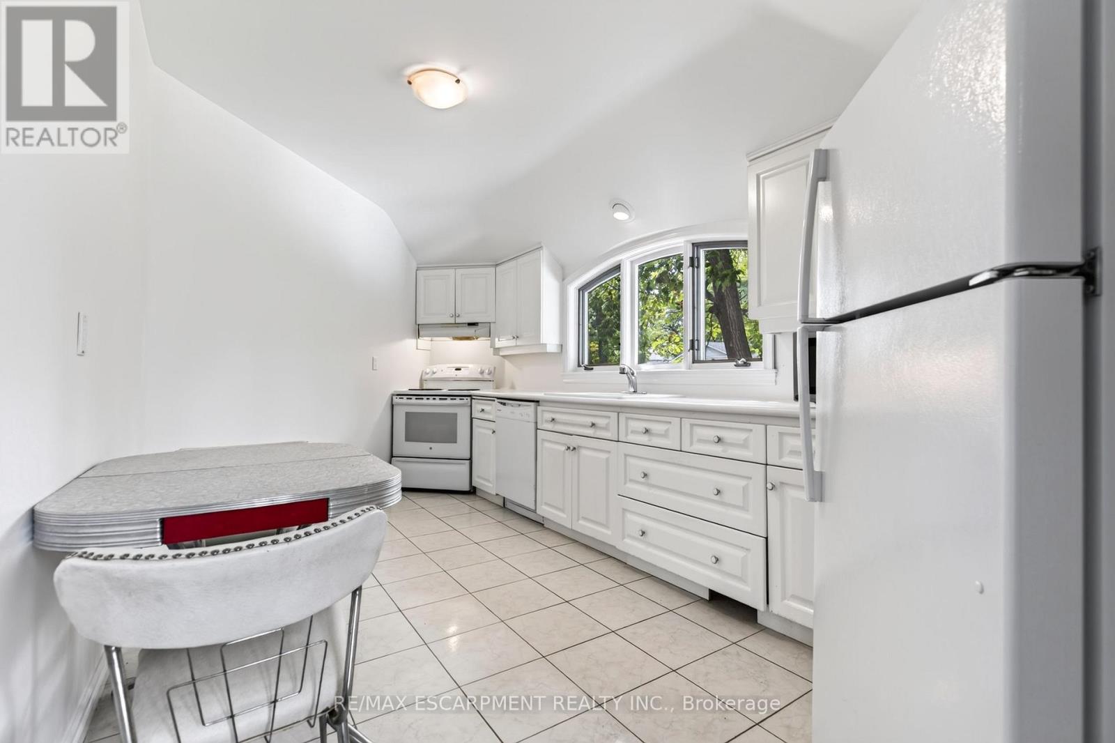 1019 Scenic Drive, Hamilton, Ontario  L9C 1H8 - Photo 27 - X13841814
