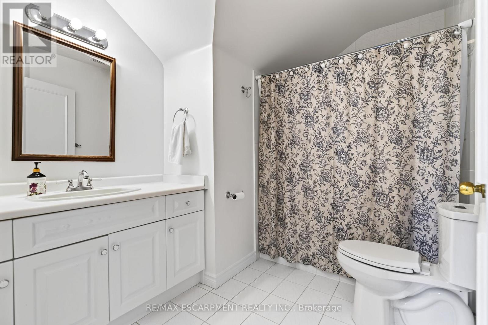 1019 Scenic Drive, Hamilton, Ontario  L9C 1H8 - Photo 28 - X13841814