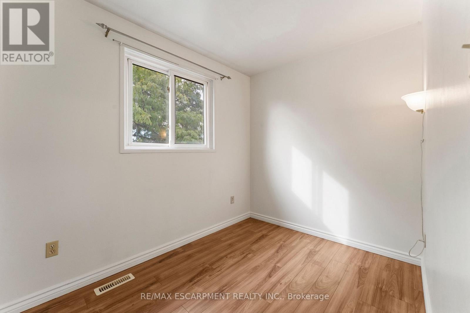 204 Birchcliffe Crescent, Hamilton, Ontario  L8T 4K9 - Photo 24 - X13841864