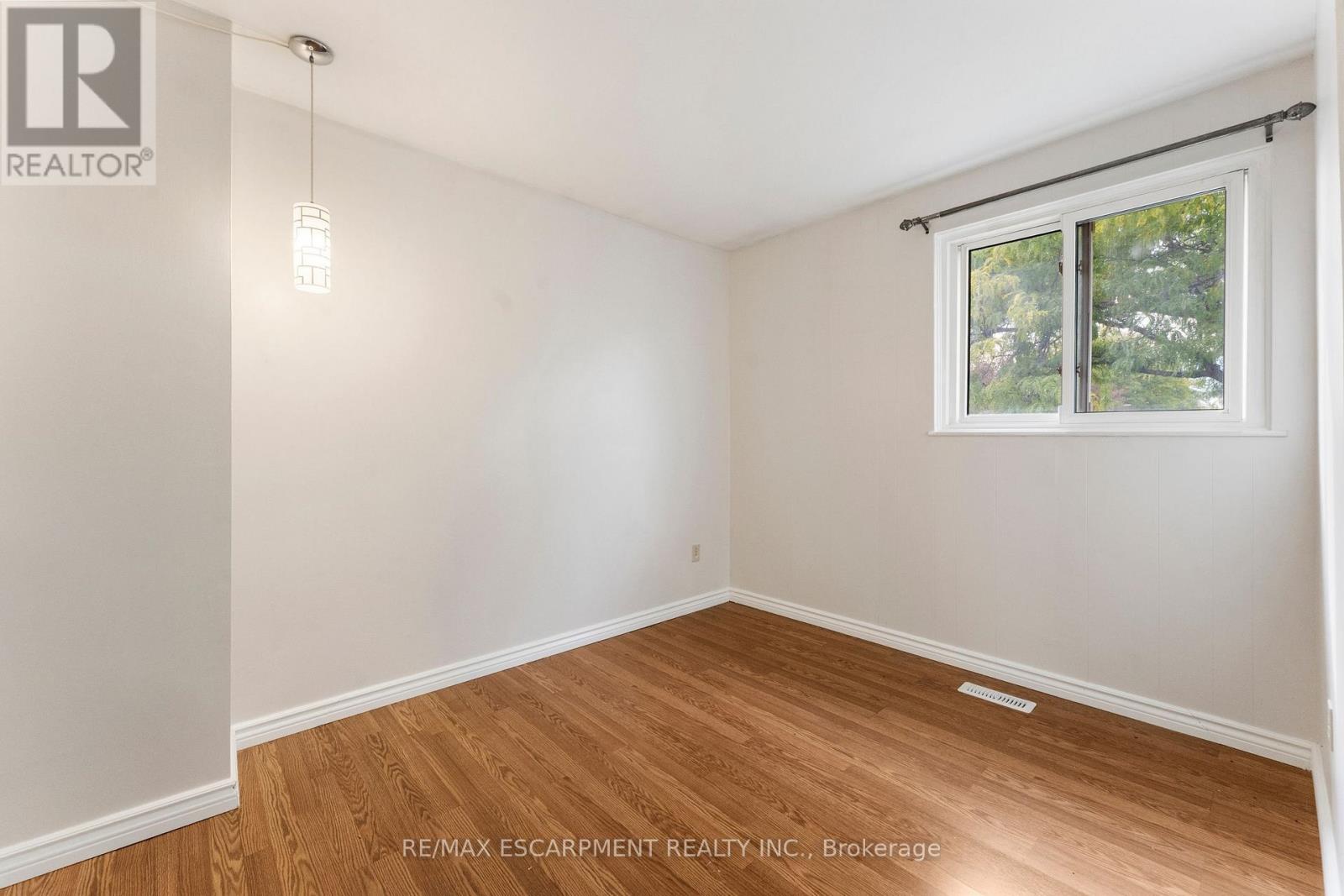204 Birchcliffe Crescent, Hamilton, Ontario  L8T 4K9 - Photo 25 - X13841864