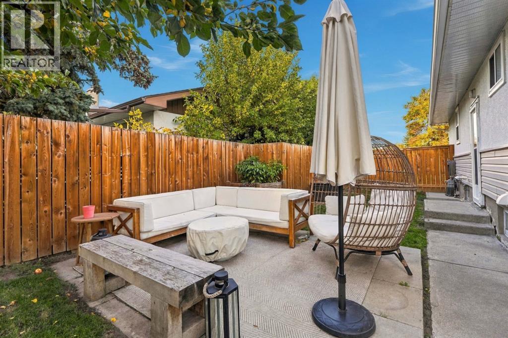 6031 Thornbank Drive NW, Calgary, Alberta  T2K 3P4 - Photo 36 - A2347485