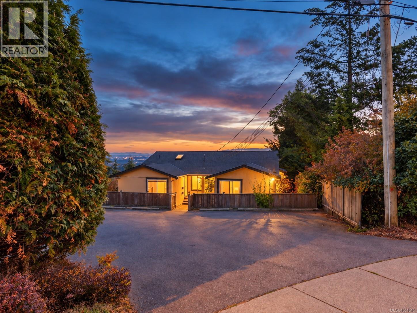 B 3370 Fulton Rd