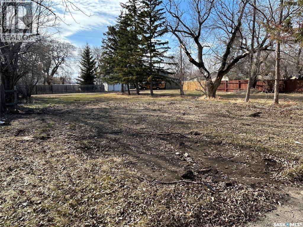671 101st Street, North Battleford, Saskatchewan  S9A 0Y7 - Photo 2 - SK049869