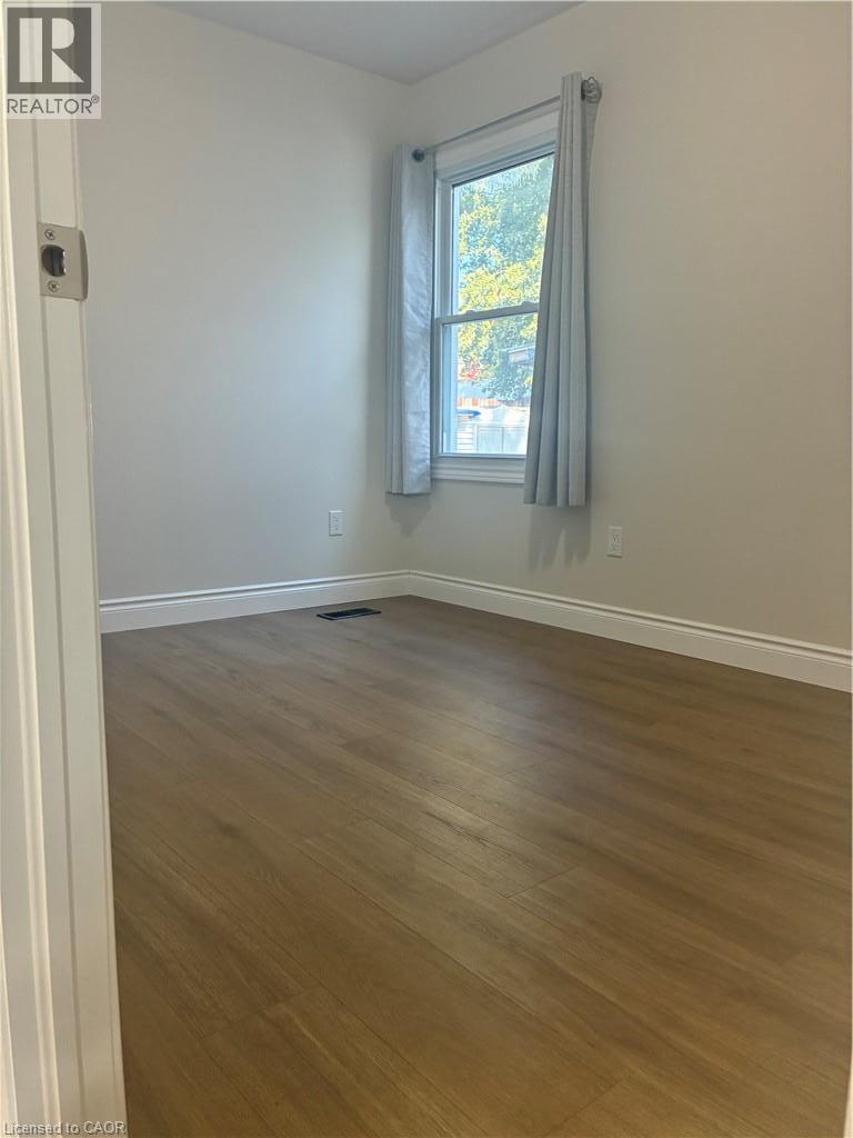 27 Mahony Avenue, Hamilton, Ontario  L8H 3C3 - Photo 16 - 40867106