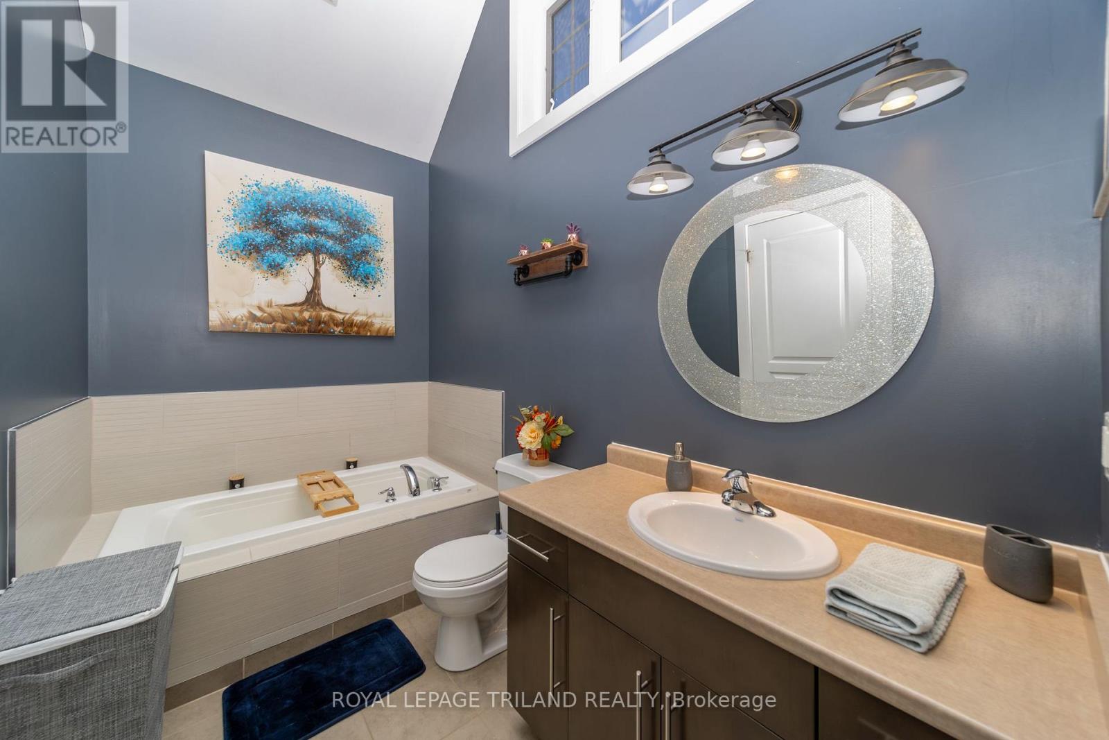 28 Centre Street, Lambton Shores, Ontario N0M 1T0 - Photo 28 - X13841890