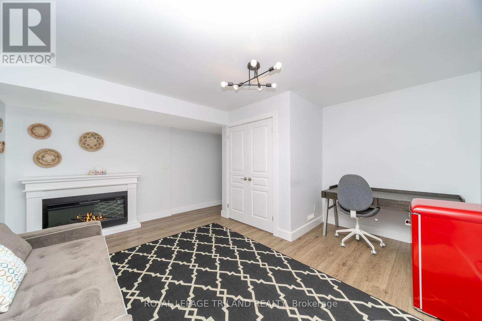 28 Centre Street, Lambton Shores, Ontario N0M 1T0 - Photo 35 - X13841890