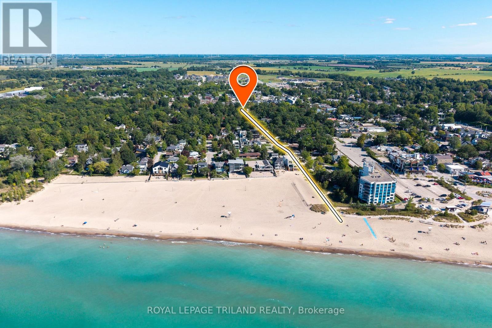 28 Centre Street, Lambton Shores, Ontario N0M 1T0 - Photo 4 - X13841890