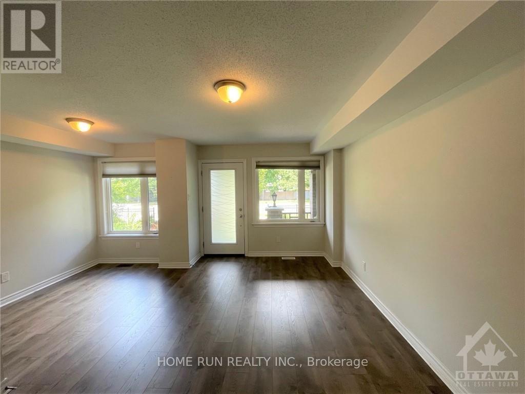 126 Wild Senna Way, Ottawa, Ontario  K2J 5B2 - Photo 4 - X13841874