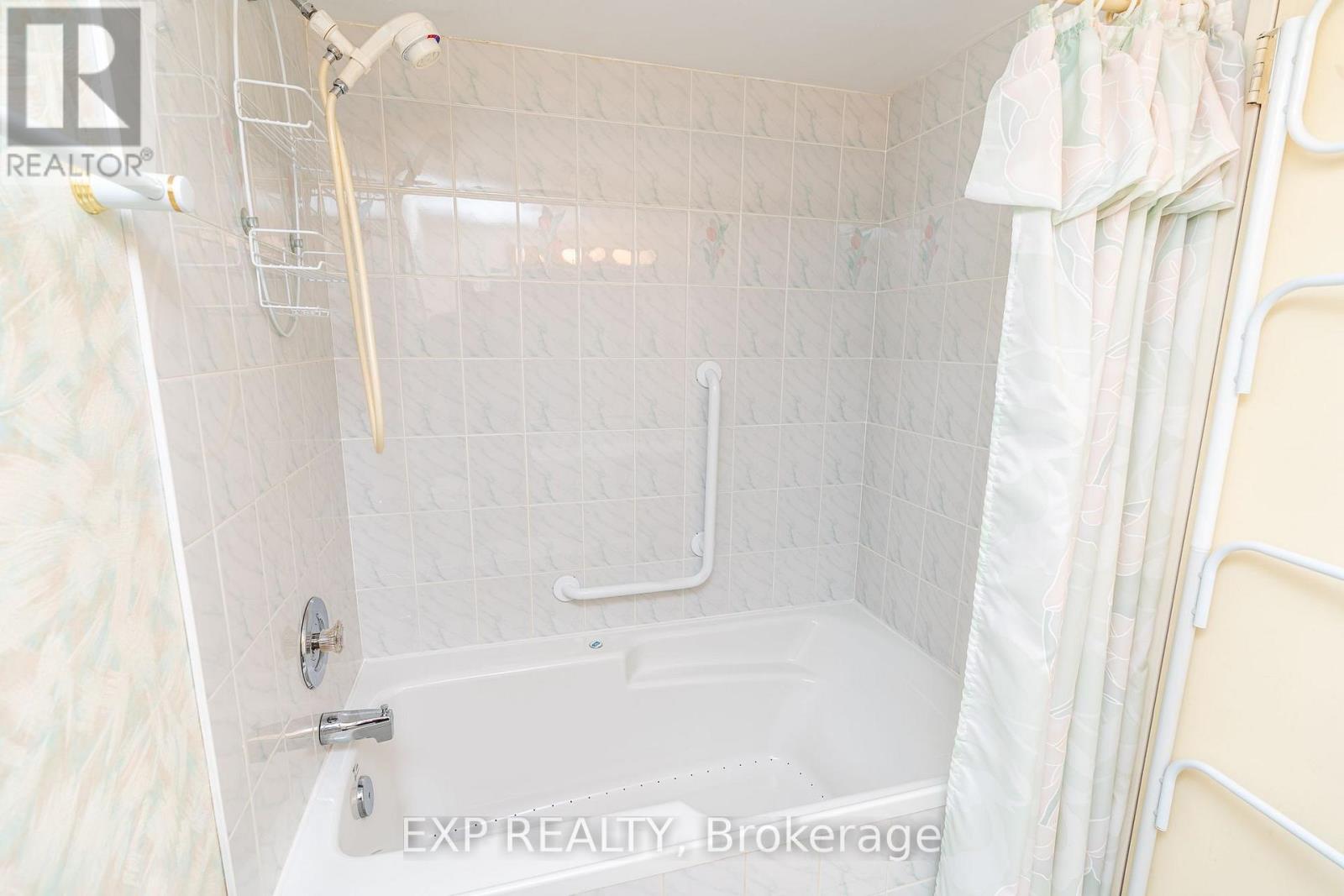 404 - 665 Bathgate Drive, Ottawa, Ontario  K1K 3Y4 - Photo 19 - X13841894