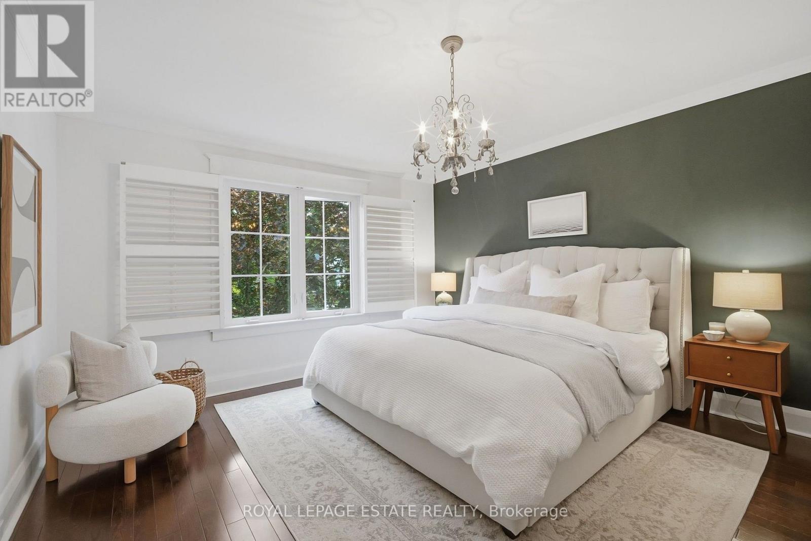 11 Hemlock Avenue, Toronto, Ontario  M4L 3E9 - Photo 14 - E13841716