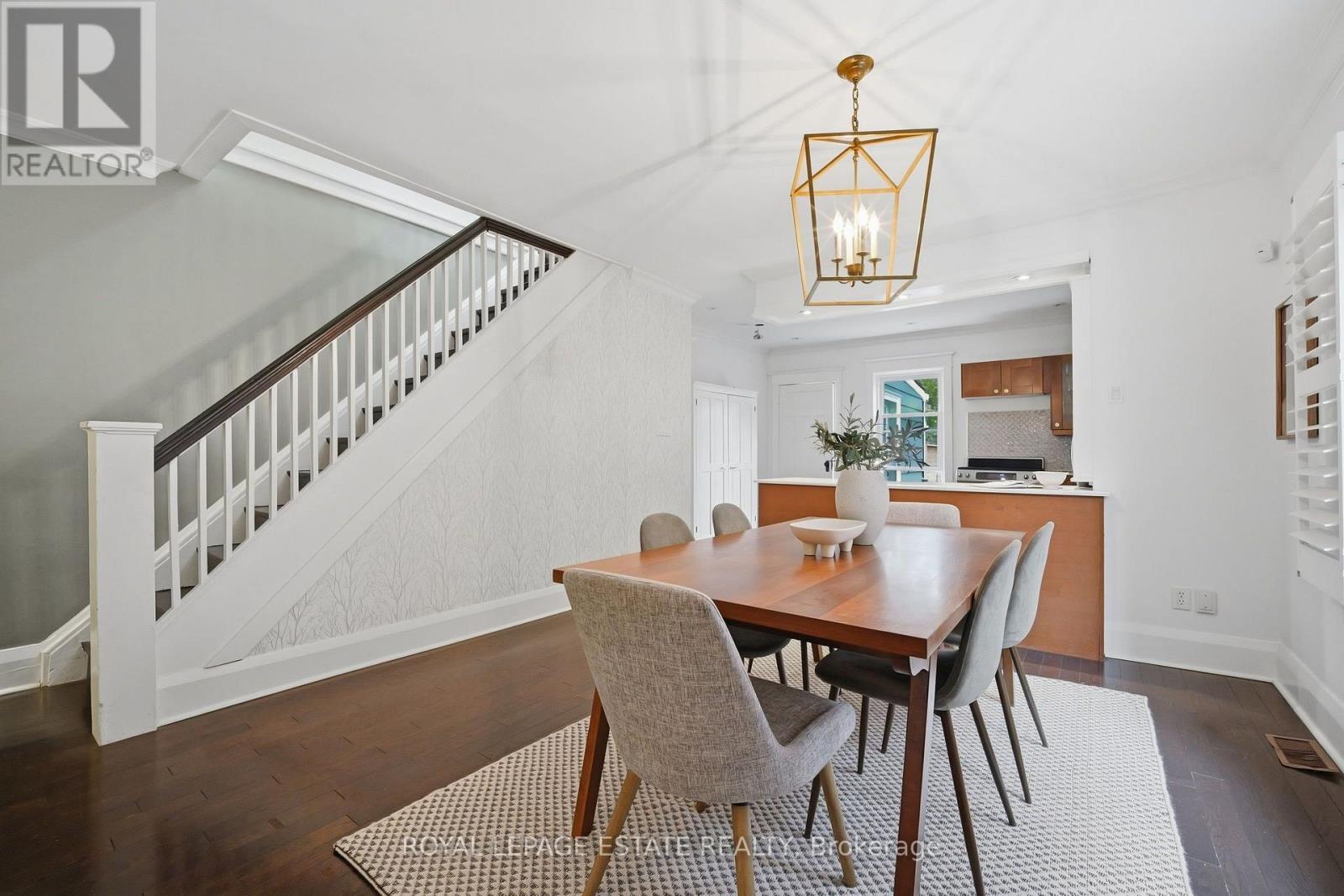 11 Hemlock Avenue, Toronto, Ontario  M4L 3E9 - Photo 8 - E13841716