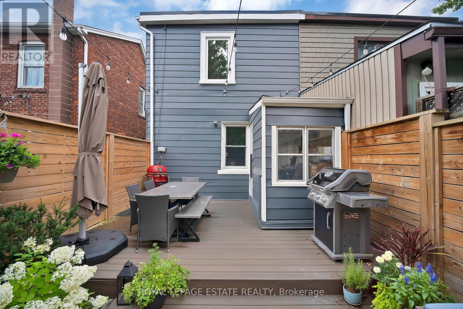 11 Hemlock Avenue, Toronto, Ontario  M4L 3E9 - Photo 32 - E13841716