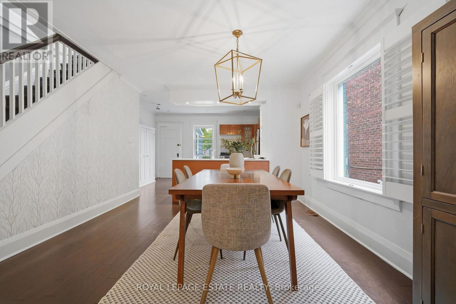 11 Hemlock Avenue, Toronto, Ontario  M4L 3E9 - Photo 7 - E13841716