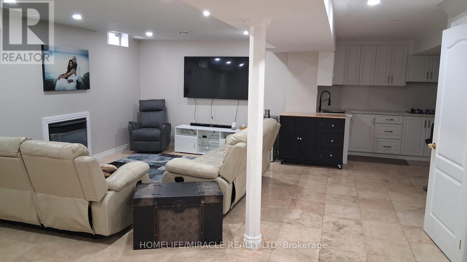 Basement - 65 Timber Lane, Vaughan, Ontario  L4L 3J6 - Photo 2 - N13788864