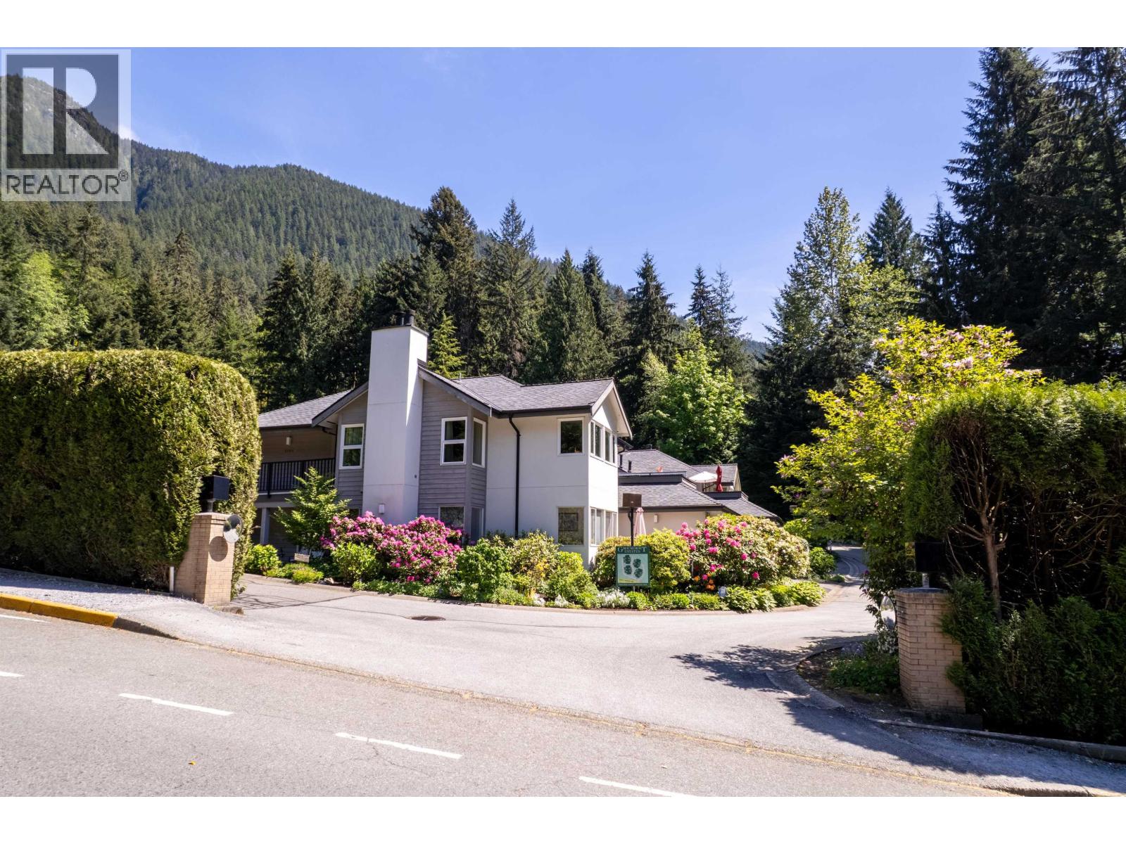 5948 Nancy Greene Way, North Vancouver, British Columbia  V7R 4W1 - Photo 22 - R3170879