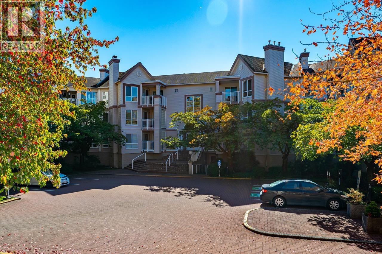 321 7453 MOFFATT ROAD, richmond, British Columbia