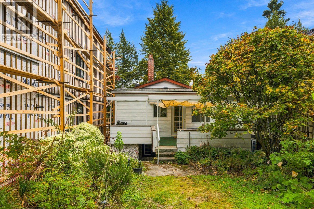 4153 JOHN STREET