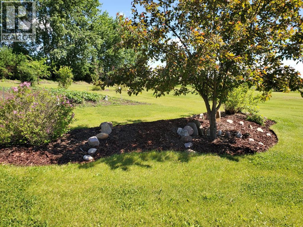 174081 Hwy 855 Highway