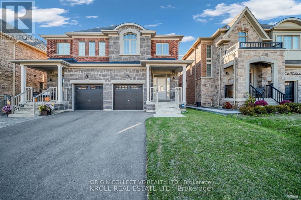 26 FREDERICK TAYLOR WAY, east gwillimbury (mt albert), Ontario