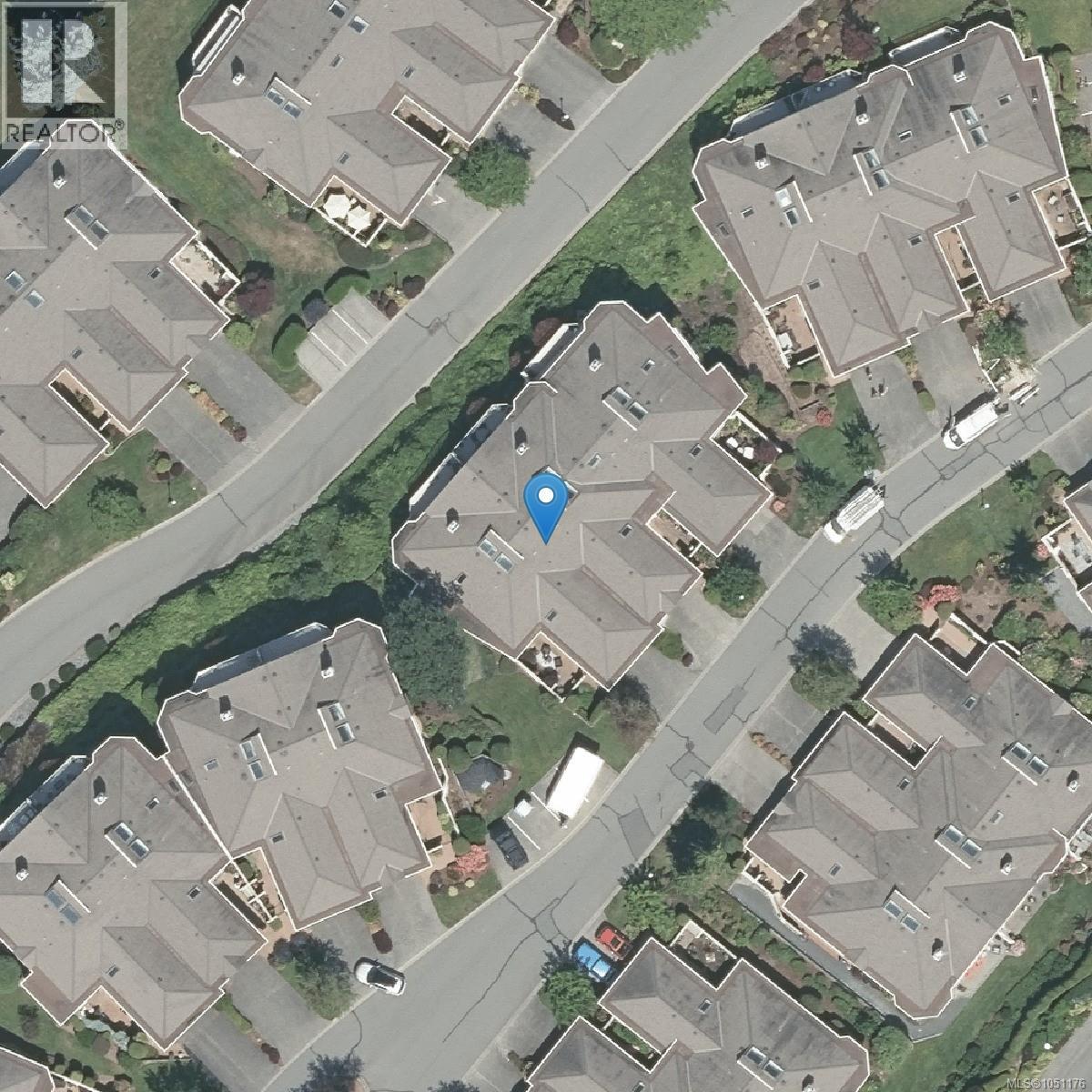13 4318 Emily Carr Dr