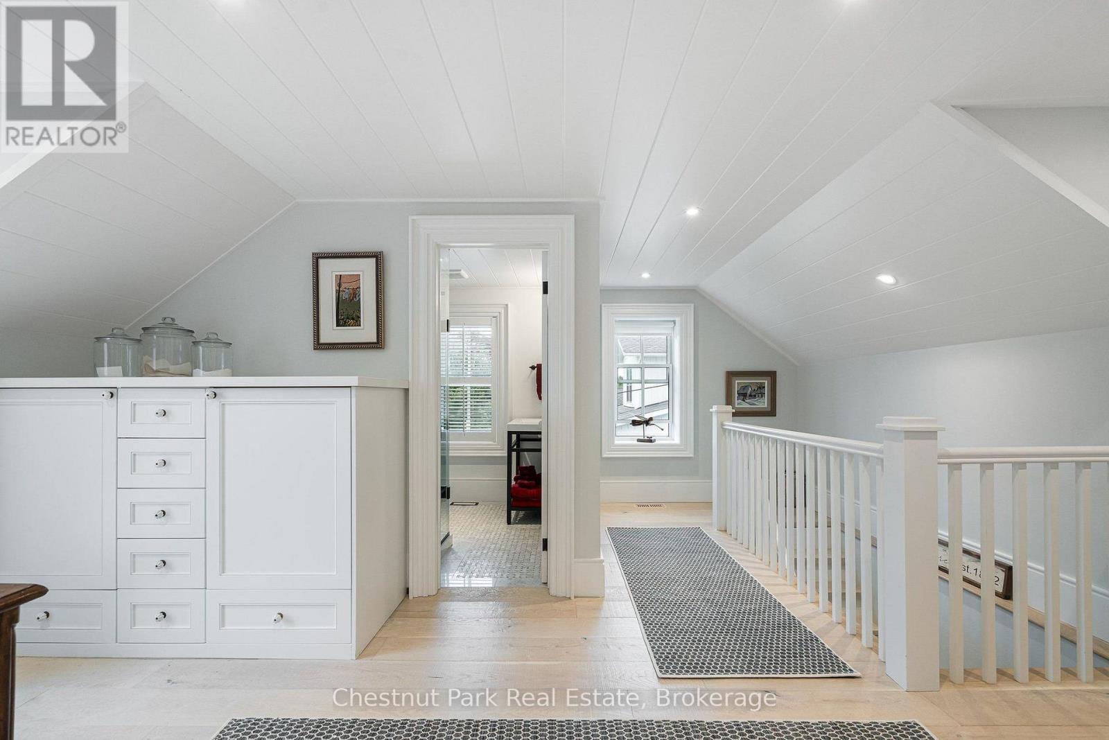 21 Elizabeth Street E, Clearview, Ontario  L0M 1G0 - Photo 27 - S13840552