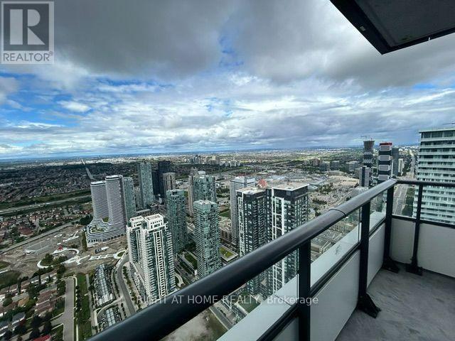 6205 - 448 Burnhamthorpe Rd Road W, Mississauga (City Centre), Ontario  L5B 0R4 - Photo 11 - W13841882