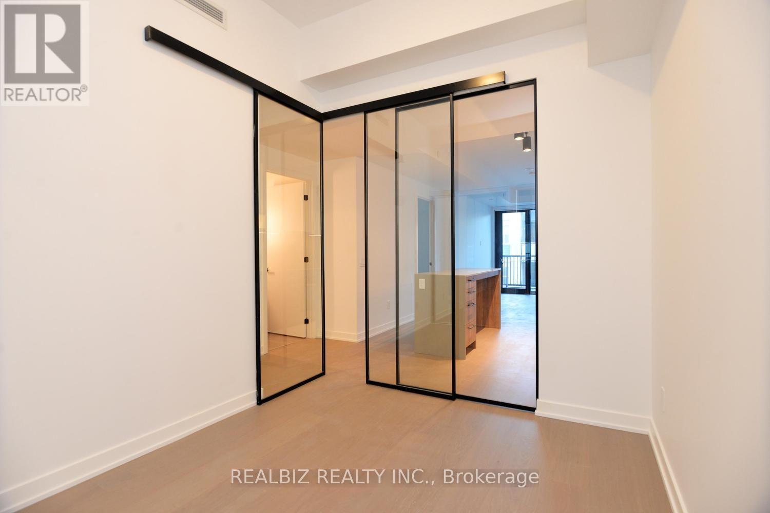 823 - 91 Montclair Avenue, Toronto, Ontario  M5P 0B1 - Photo 11 - C13712034
