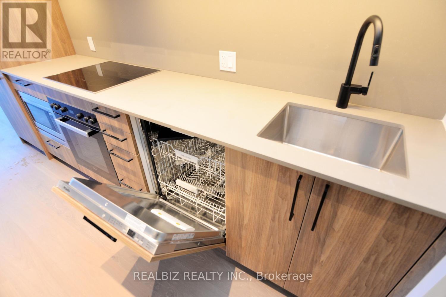 823 - 91 Montclair Avenue, Toronto, Ontario  M5P 0B1 - Photo 28 - C13712034