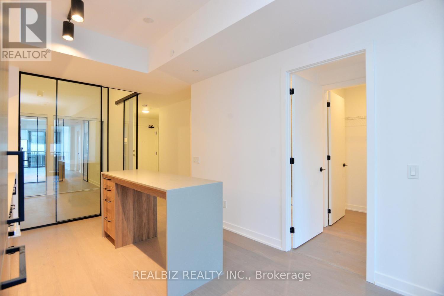 823 - 91 Montclair Avenue, Toronto, Ontario  M5P 0B1 - Photo 32 - C13712034