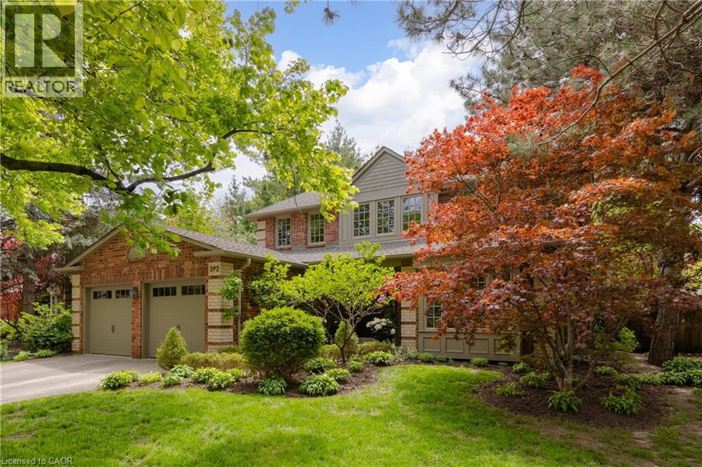 392 ASPEN FOREST Drive, Oakville, Ontario