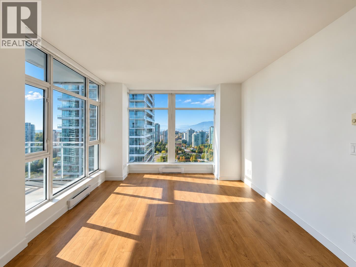 3006 4670 Assembly Way, Burnaby, British Columbia  V5H 0H3 - Photo 2 - R3116947