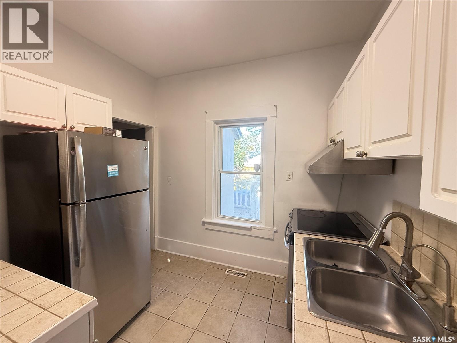 1153 Montague Street, Regina, Saskatchewan  S4T 3H8 - Photo 10 - SK049913