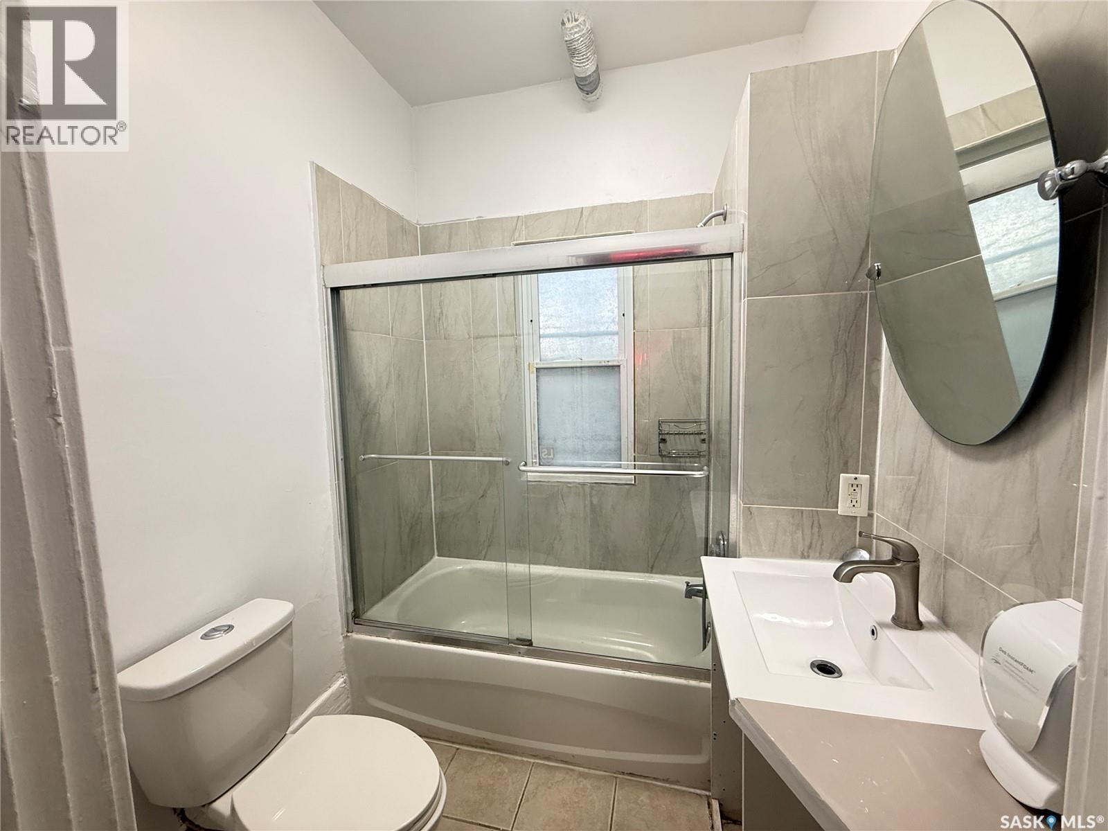 1153 Montague Street, Regina, Saskatchewan  S4T 3H8 - Photo 11 - SK049913